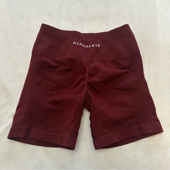 Alphalete amplify burgundy Deep Red booty scrunch Athletic Shorts 51918 - Picture 2 of 7